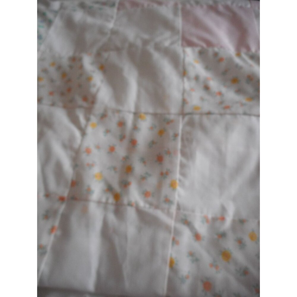 Floral patchwork Quilt top Quilted square Estate find  80 x 40 " - Picture 4 of 9
